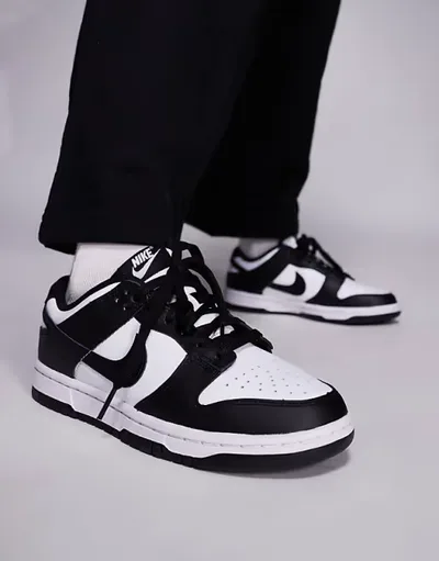 Nike Dunk Low unisex trainers in white and black