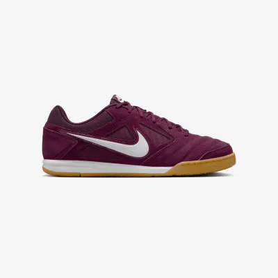 Nike Sportswear Gato