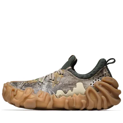 Salehe Bembury x Crocs Juniper