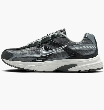 Nike Initiator