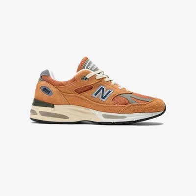 New Balance 991v2