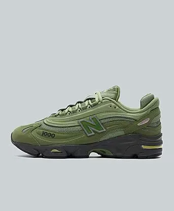 New Balance 1000 Trainer