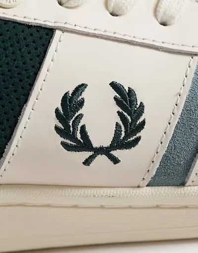 Fred Perry B725 stripe logo suede leather trainers in ecru