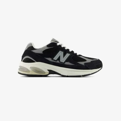 New Balance 2010